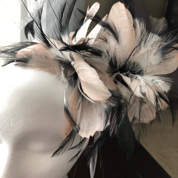 Fascinator - Picture 2 of 3